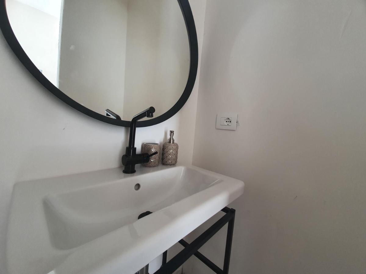 Palazzo Cacace Appartement Monopoli Buitenkant foto